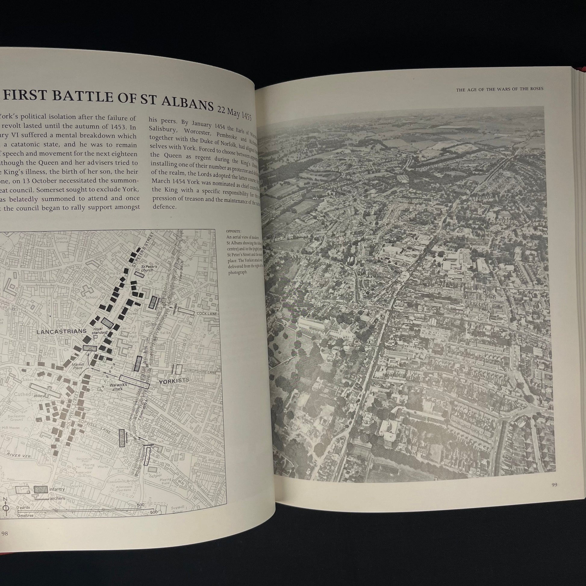 First Edition - Battlefields of Britain: The Complete Illustrated Guide by David Smurthwaite (1984) Vintage Hardcover Book