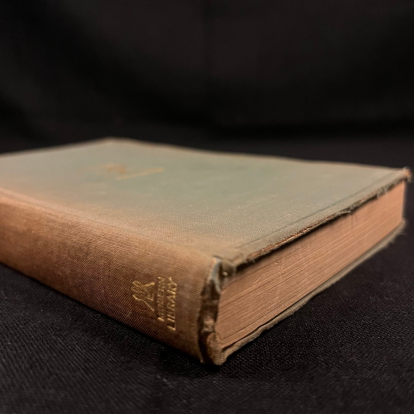 Modern Library First Edition - Victory by Joseph Conrad (1932) Vintage Softcover Book
