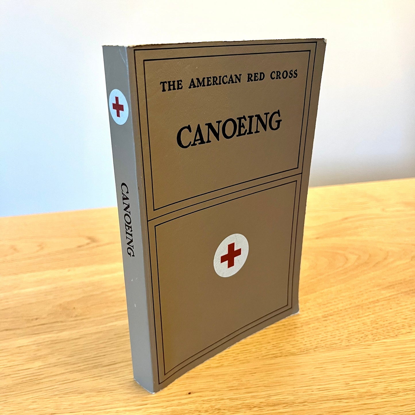 The American Red Cross: Canoeing (1973) Vintage Paperback Book