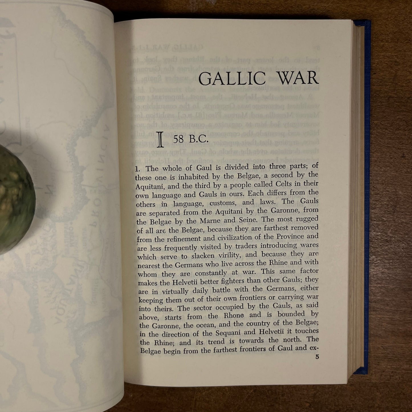 Modern Library - The Gallic War and other writings of Julius Caesar (1957) Vintage Hardcover Book