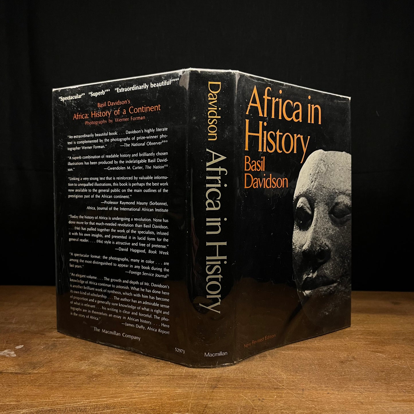 First Printing - Africa in History: Themes and Outlines by Basil Davidson (1969) Vintage Hardcover Book