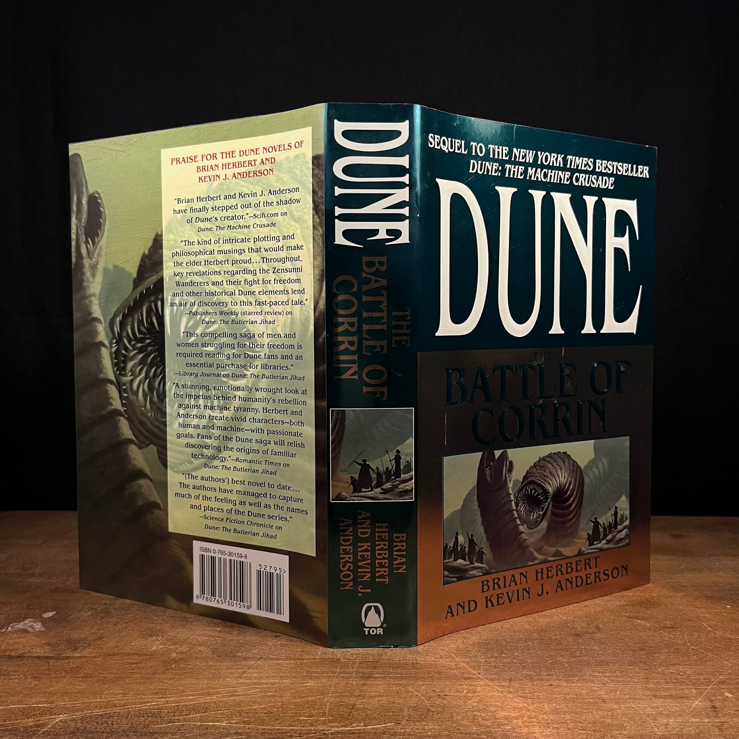 First Printing - Dune: The Battle of Corrin by Brian Herbert and Kevin J. Anderson (2004) Vintage Hardcover Book