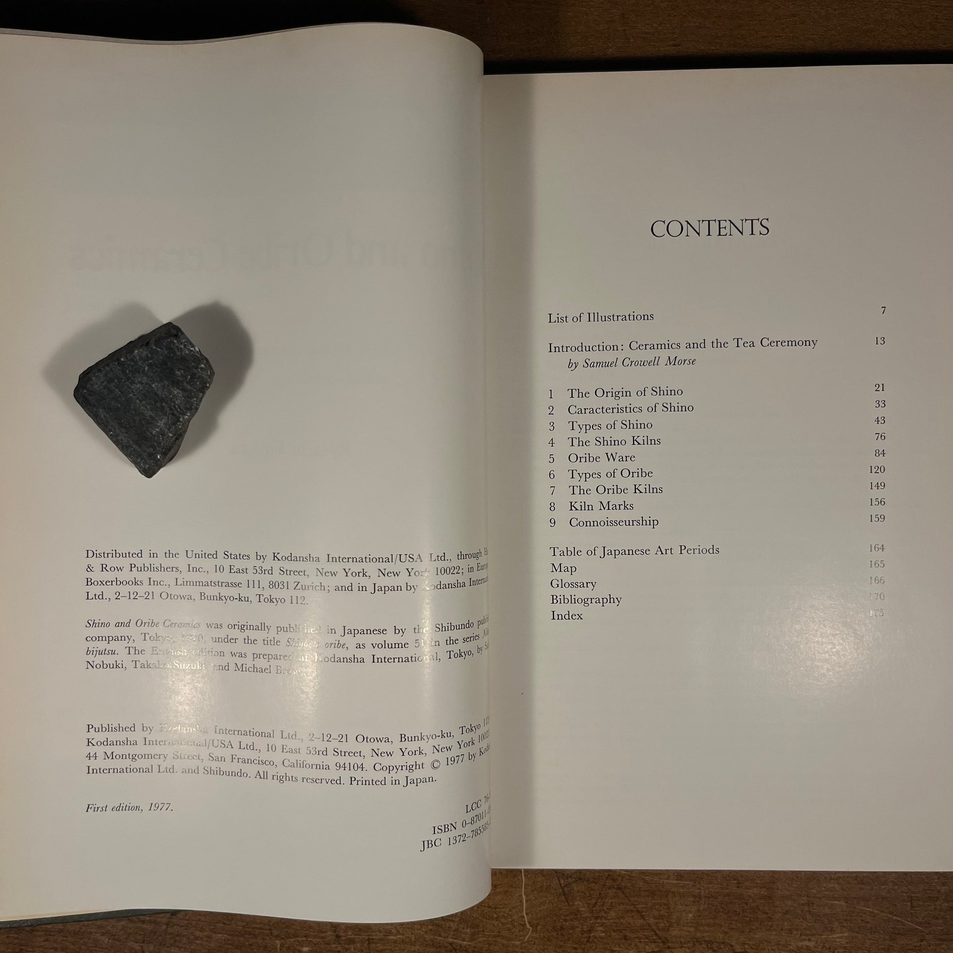 First Printing - Shino and Oribe Ceramics by Ryōichi Fujioka (1977) Vintage Hardcover Book
