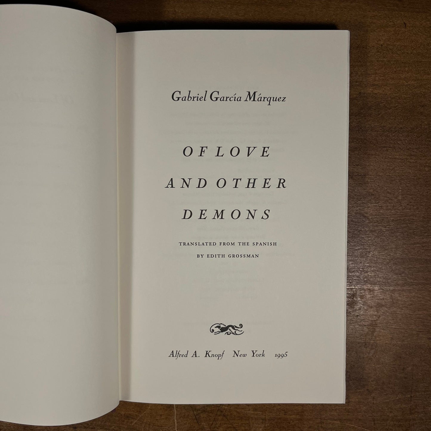 First Printing - Of Love and Other Demons by Gabriel García Márquez (1995) Vintage Hardcover Book