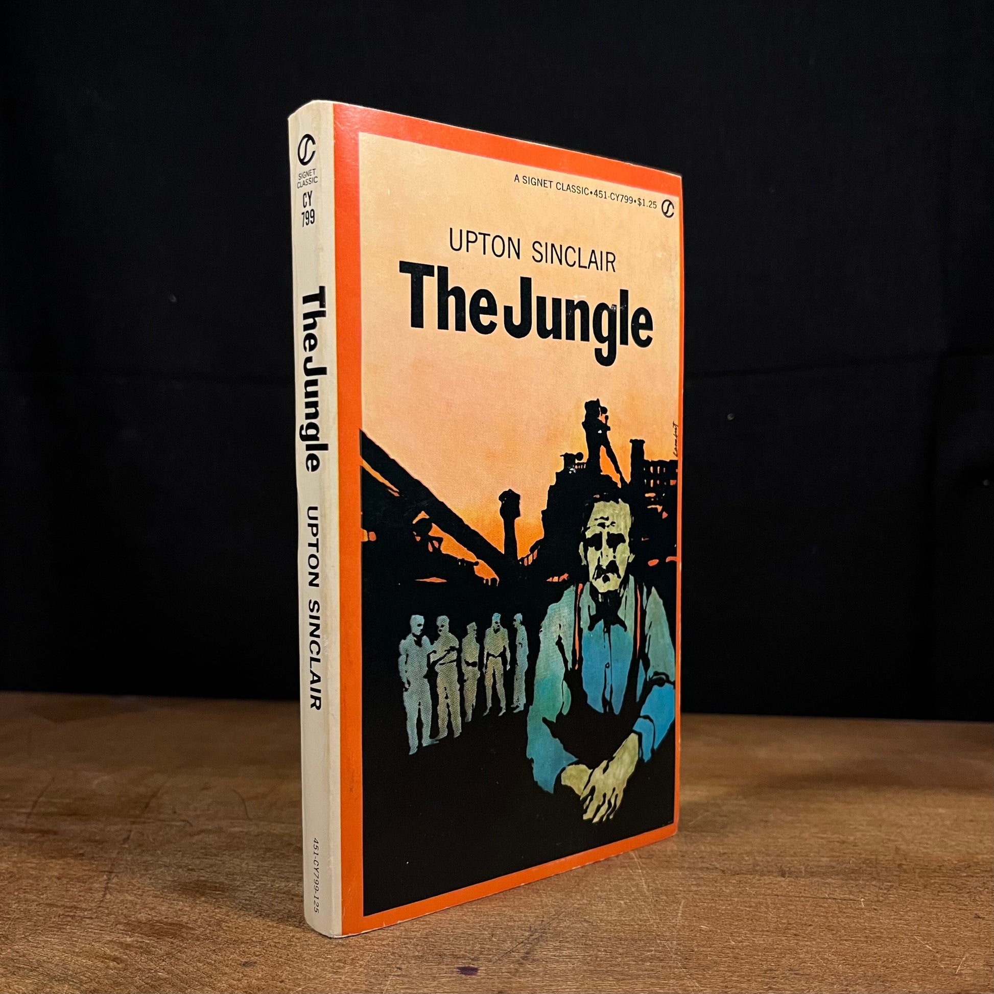 The Jungle by Upton Sinclair (1960) Vintage Paperback Book