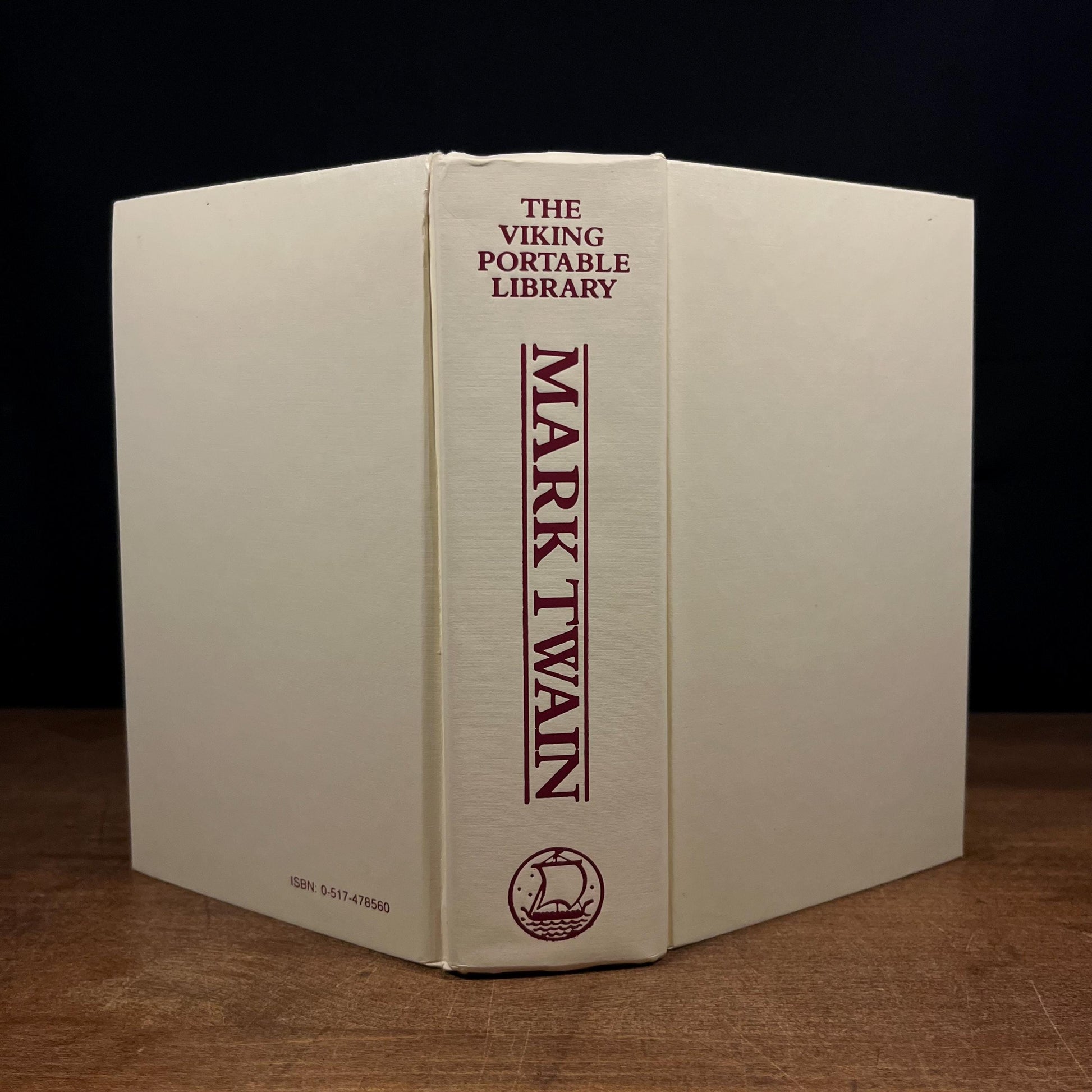 The Portable Mark Twain by Bernard De Voto (1983) Vintage Hardcover Book