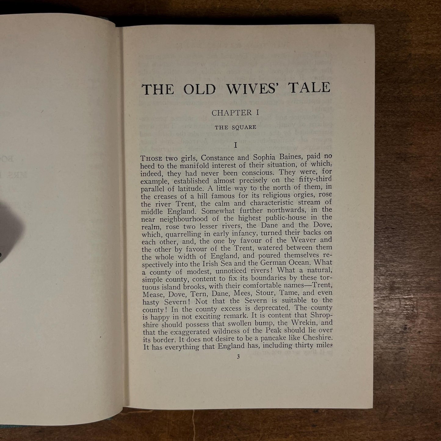 Modern Library - The Old Wives’ Tale by Arnold Bennett (1940) Vintage Hardcover Book