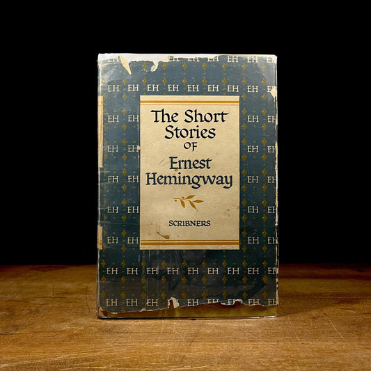 The Short Stories of Ernest Hemingway (1962) Vintage Hardcover Book