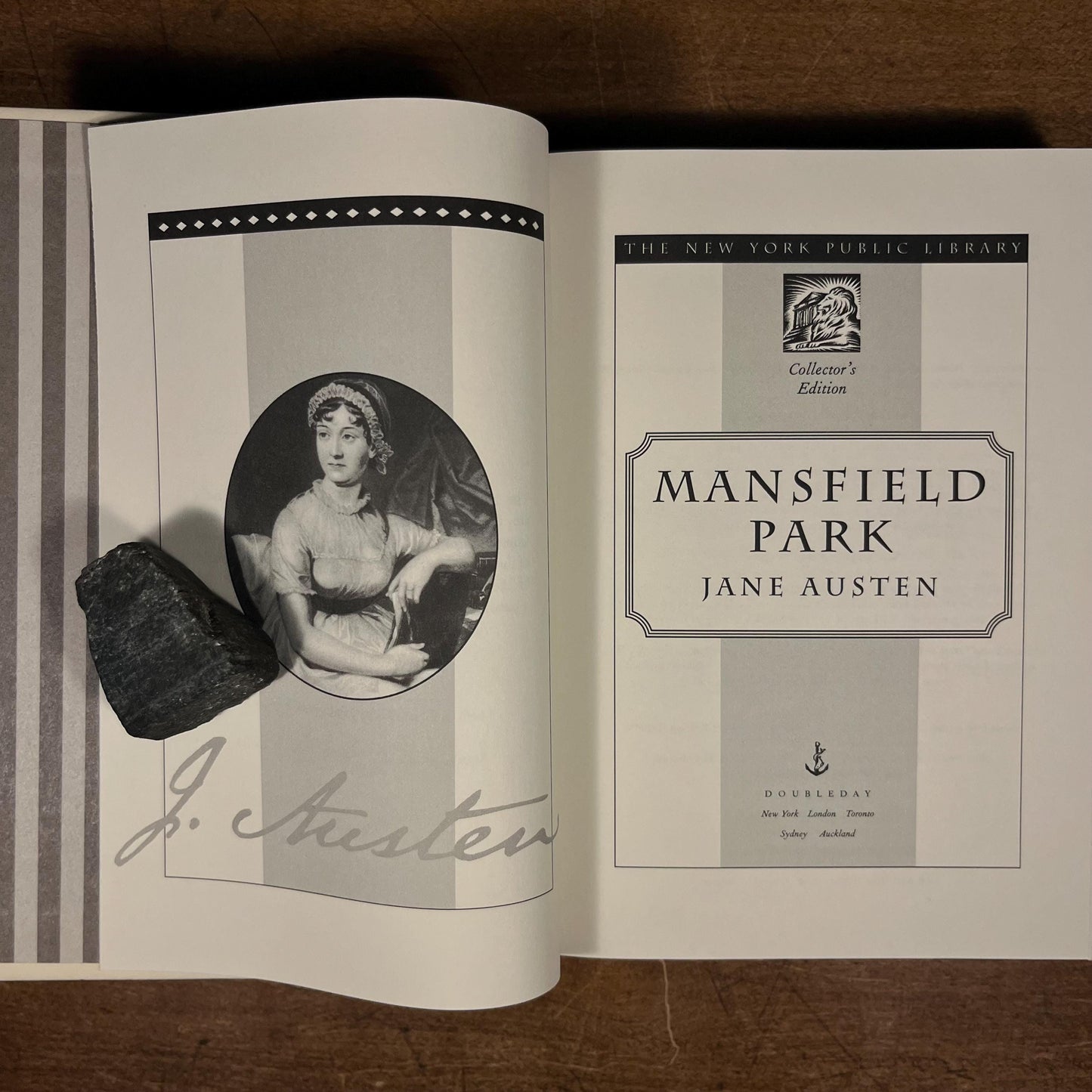 First New York Public Library Collector’s Edition - Mansfield Park by Jane Austen (1997) Vintage Hardcover Book