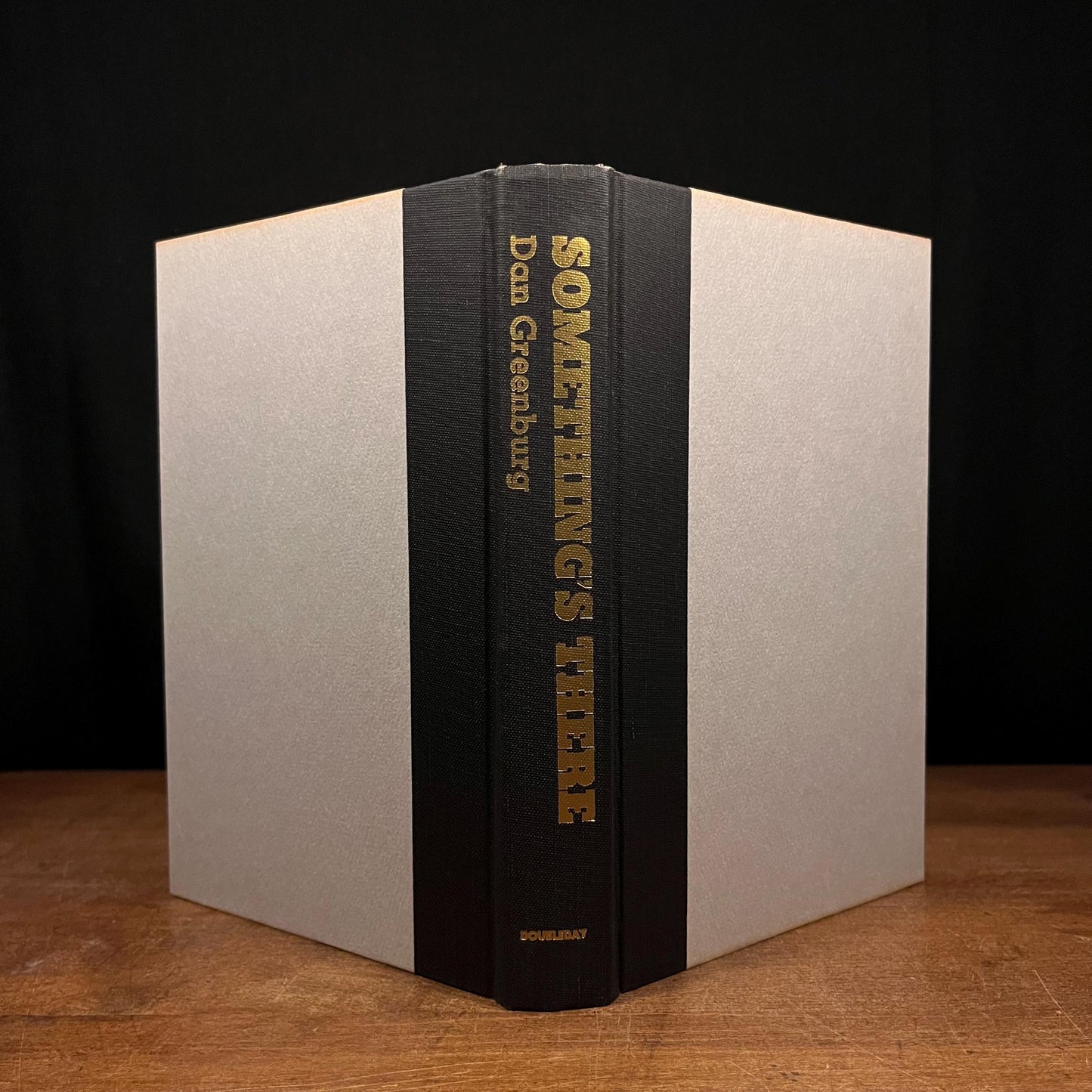 First Printing - Something’s There: My Adventures in the Occult by Dan Greenberg (1976) Vintage Hardcover Book