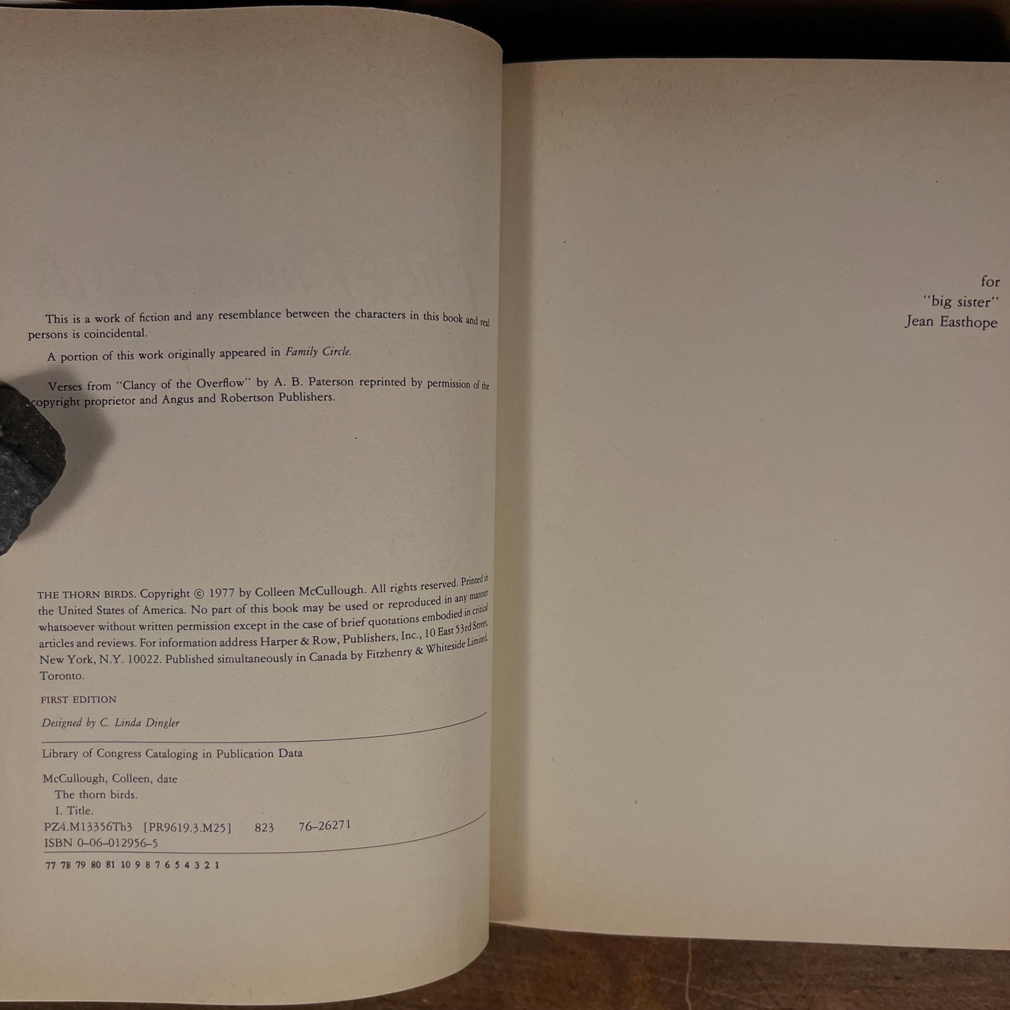 First Printing - The Thorn Birds / Colleen McCullough (1977) Vintage Hardcover Book