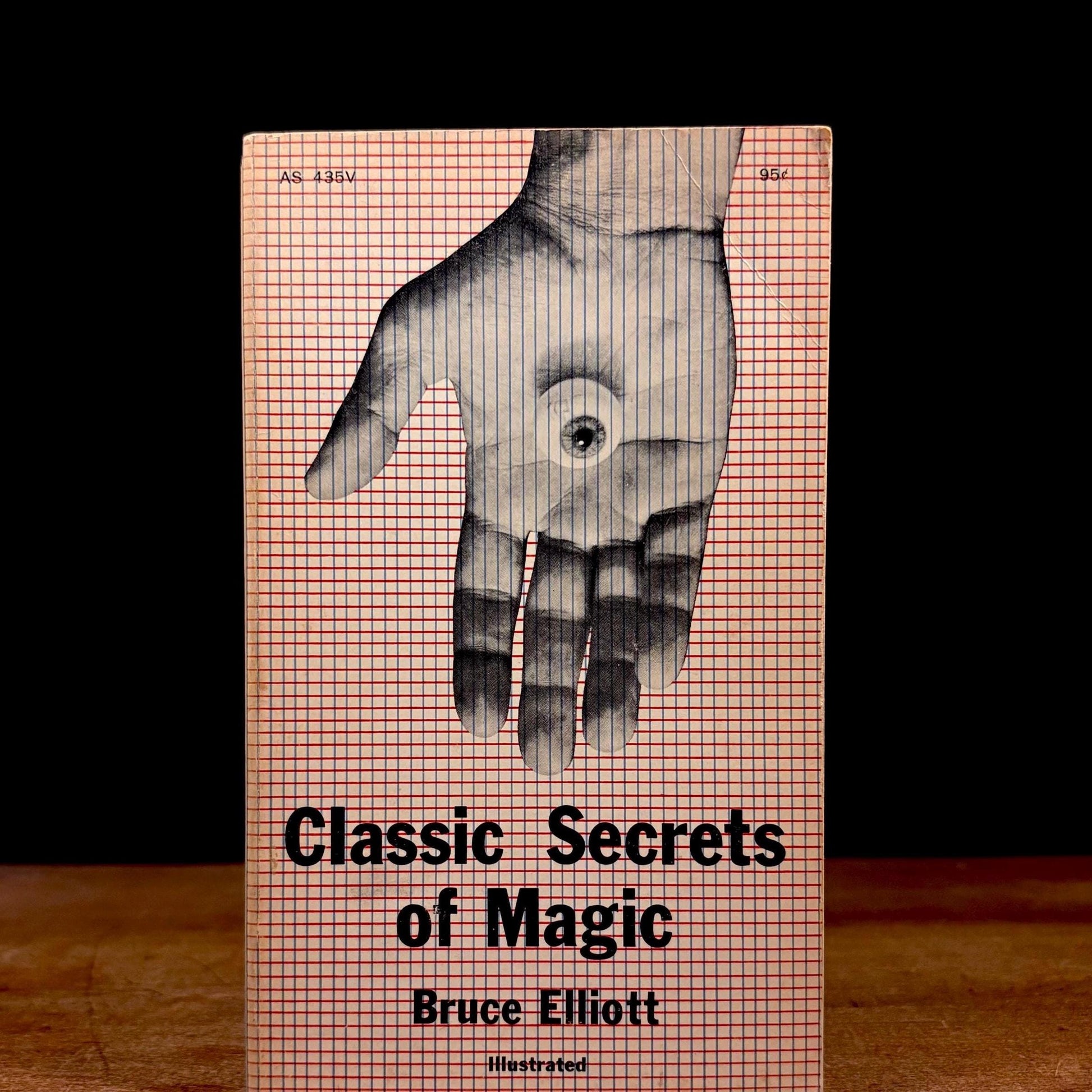 Classic Secrets of Magic / Bruce Elliott (1962) Vintage Paperback Book