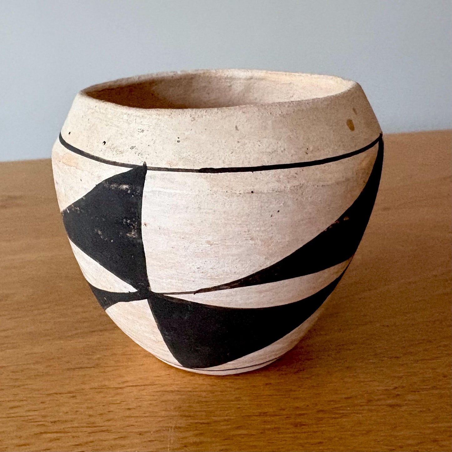 Acoma Pueblo Jar - Vintage Handmade Pottery