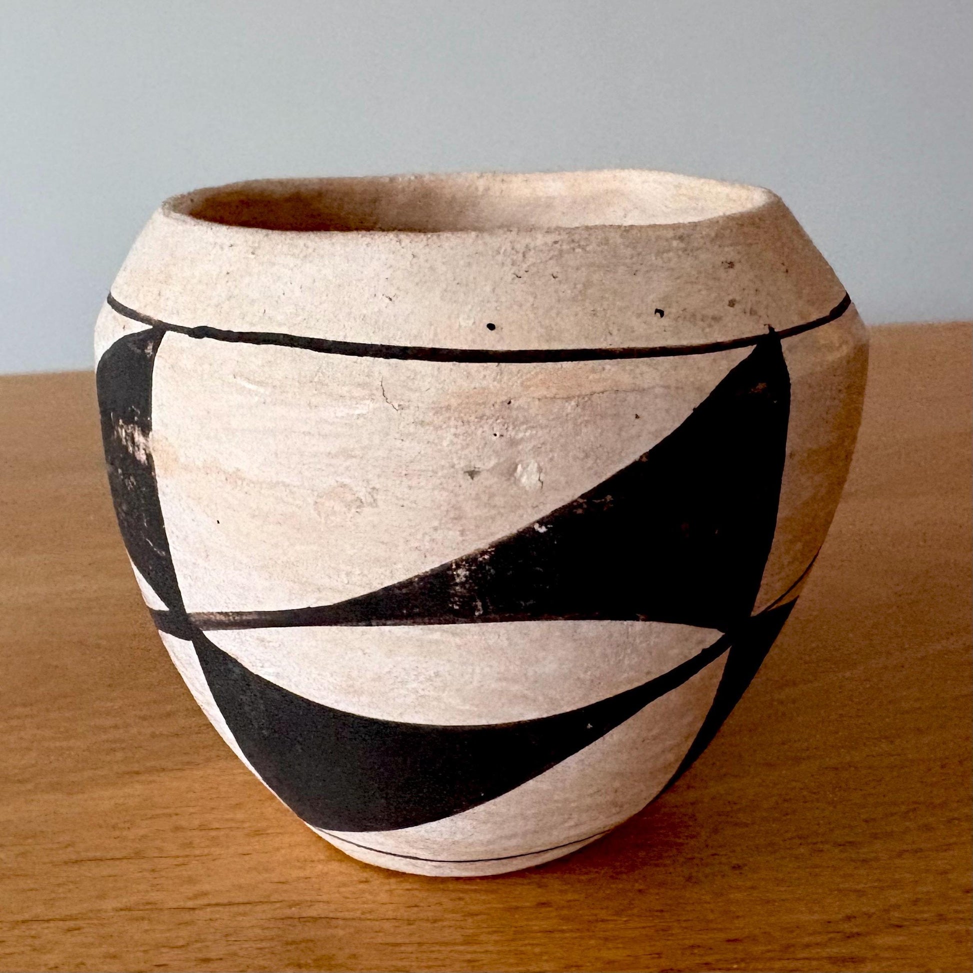 Acoma Pueblo Jar - Vintage Handmade Pottery