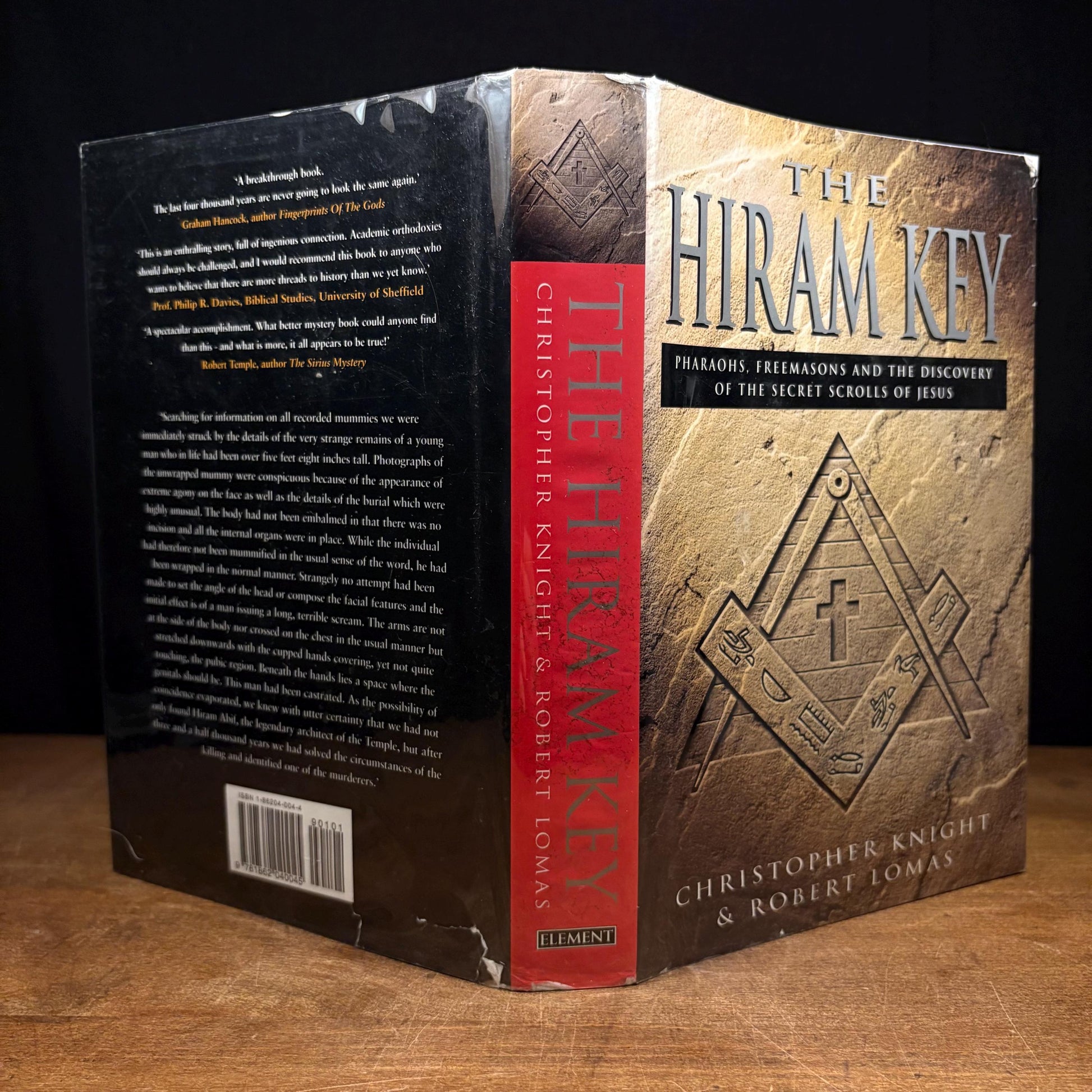 The Hiram Key: Pharaohs, Freemasons and the Discovery of the Secret Scrolls of Jesus / Christopher Knight, Robert Lomas (1997) Vintage Book