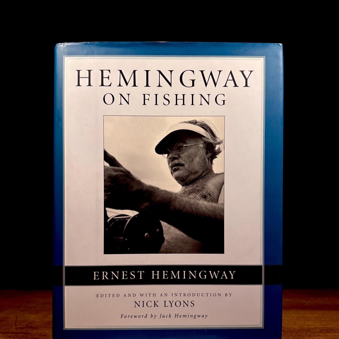 First Printing - Hemingway on Fishing / Ernest Hemingway (2000) Vintage Hardcover Book