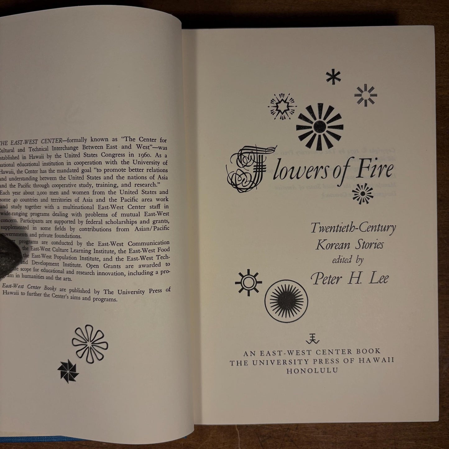 Flowers of Fire: Twentieth-Century Korean Stories / Peter H. Lee (1974) Vintage Hardcover Book