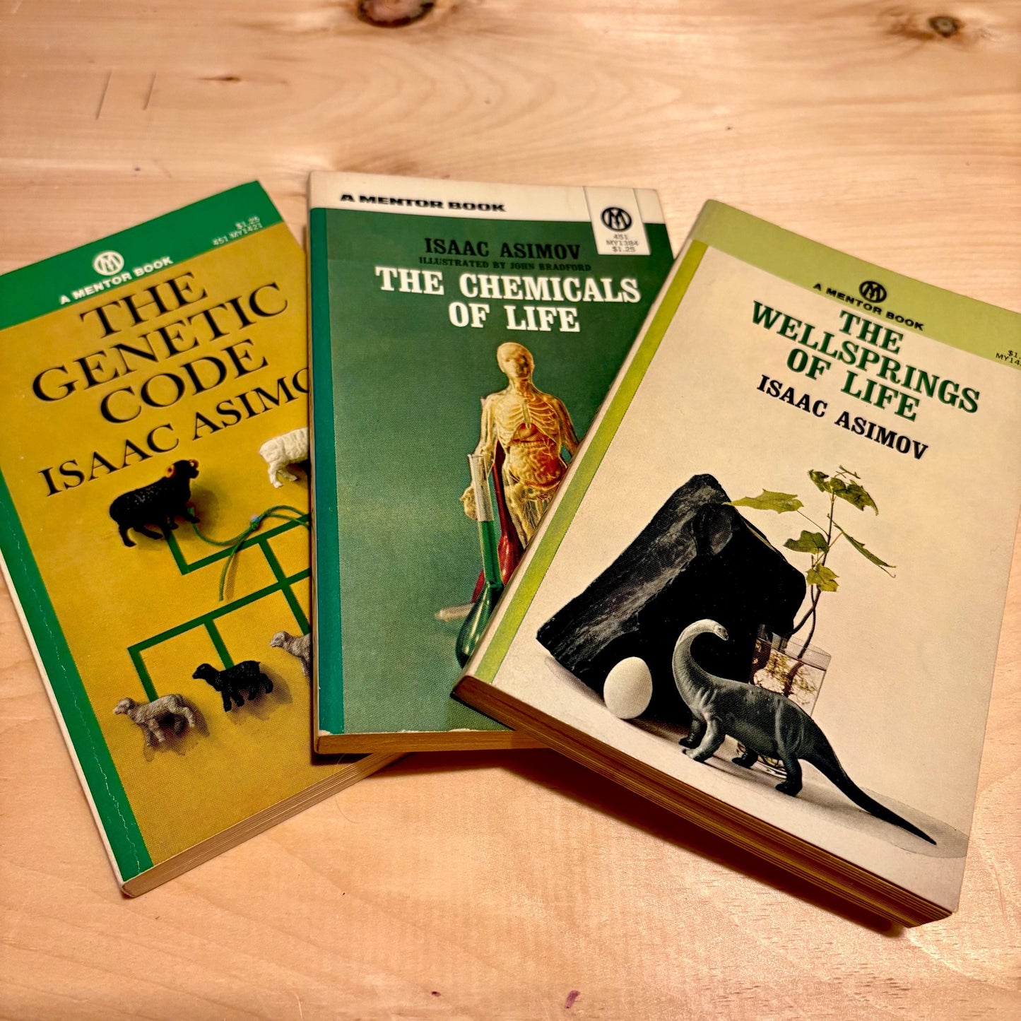 Issac Asimov on Science (1970s) Vintage Paperback Book Collection