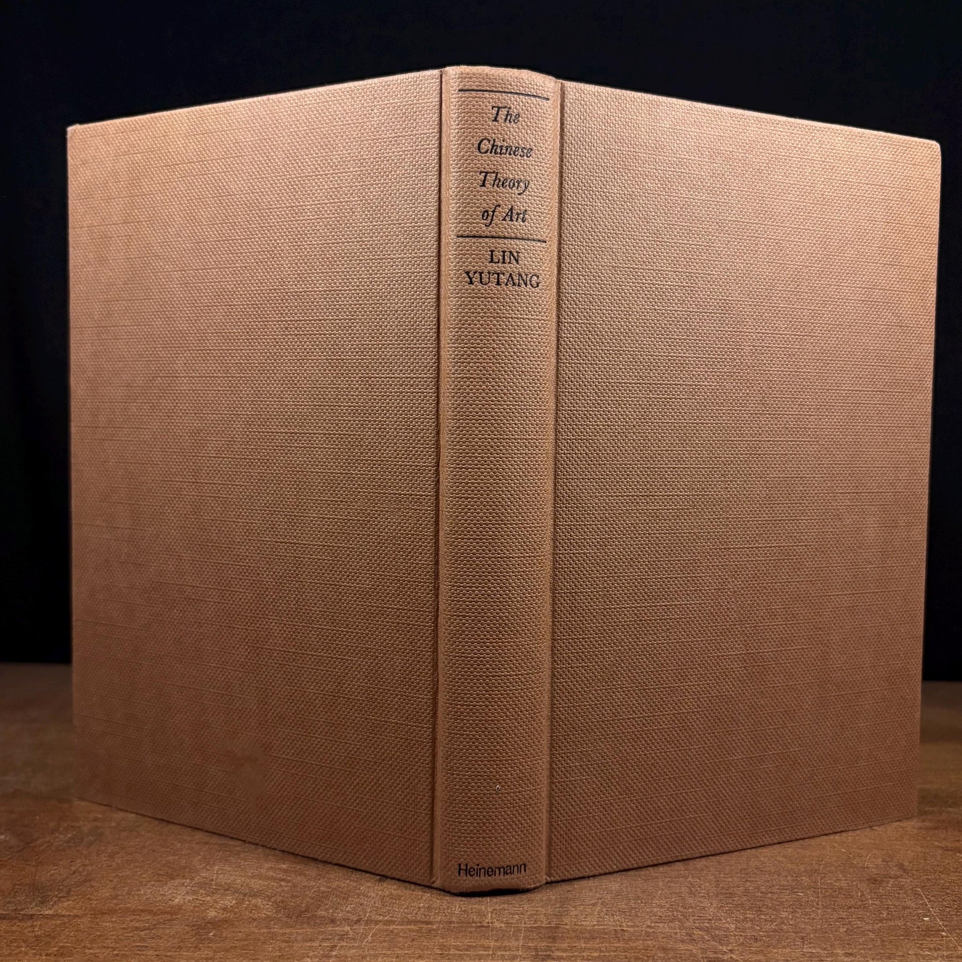 First Printing - The Chinese Theory of Art: Translations from the Masters of Chinese Art / Lin Yutang (1967) Vintage Hardcover Book