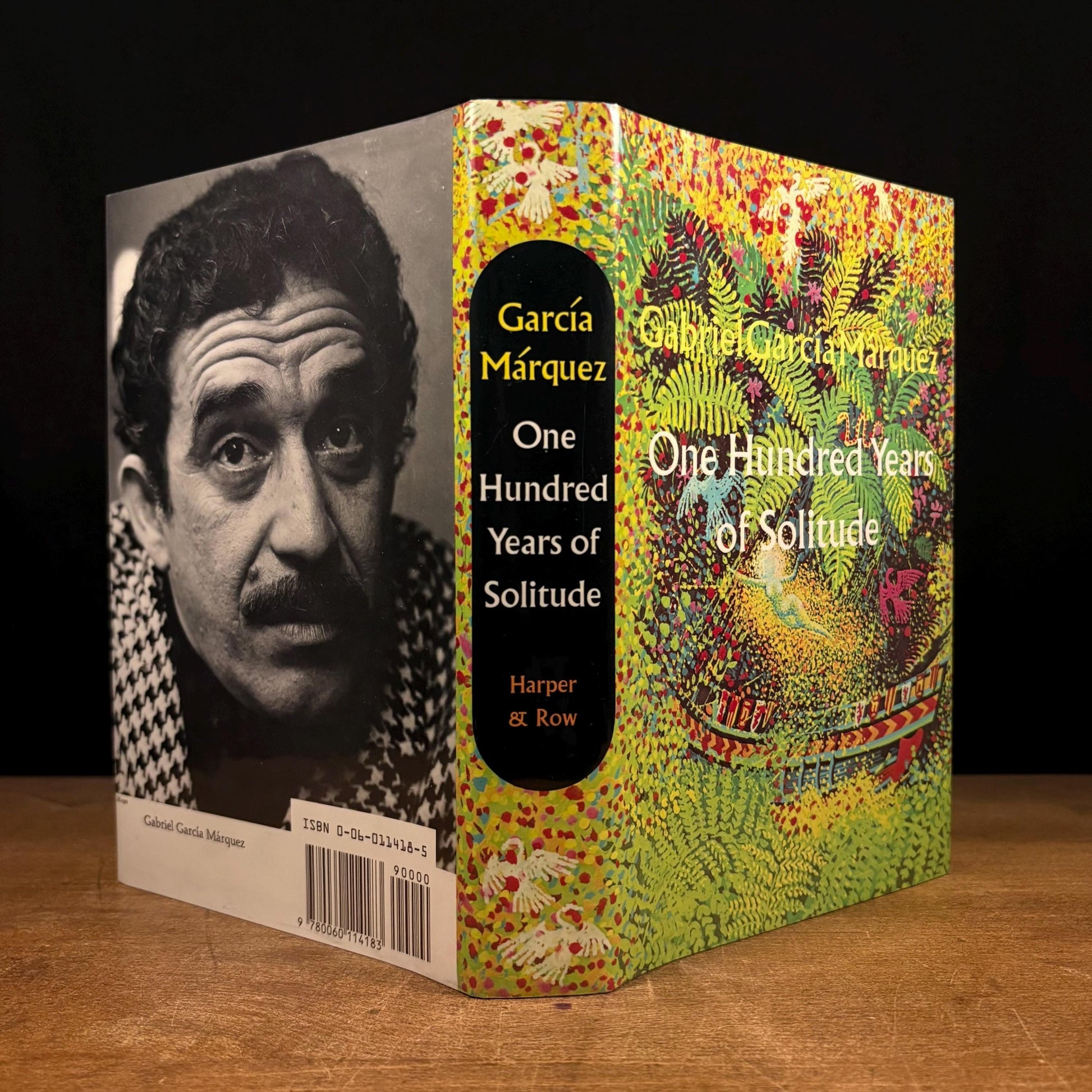 One Hundred Years of Solitude / Gabriel Garcia Márquez (1995) Vintage Hardcover Book
