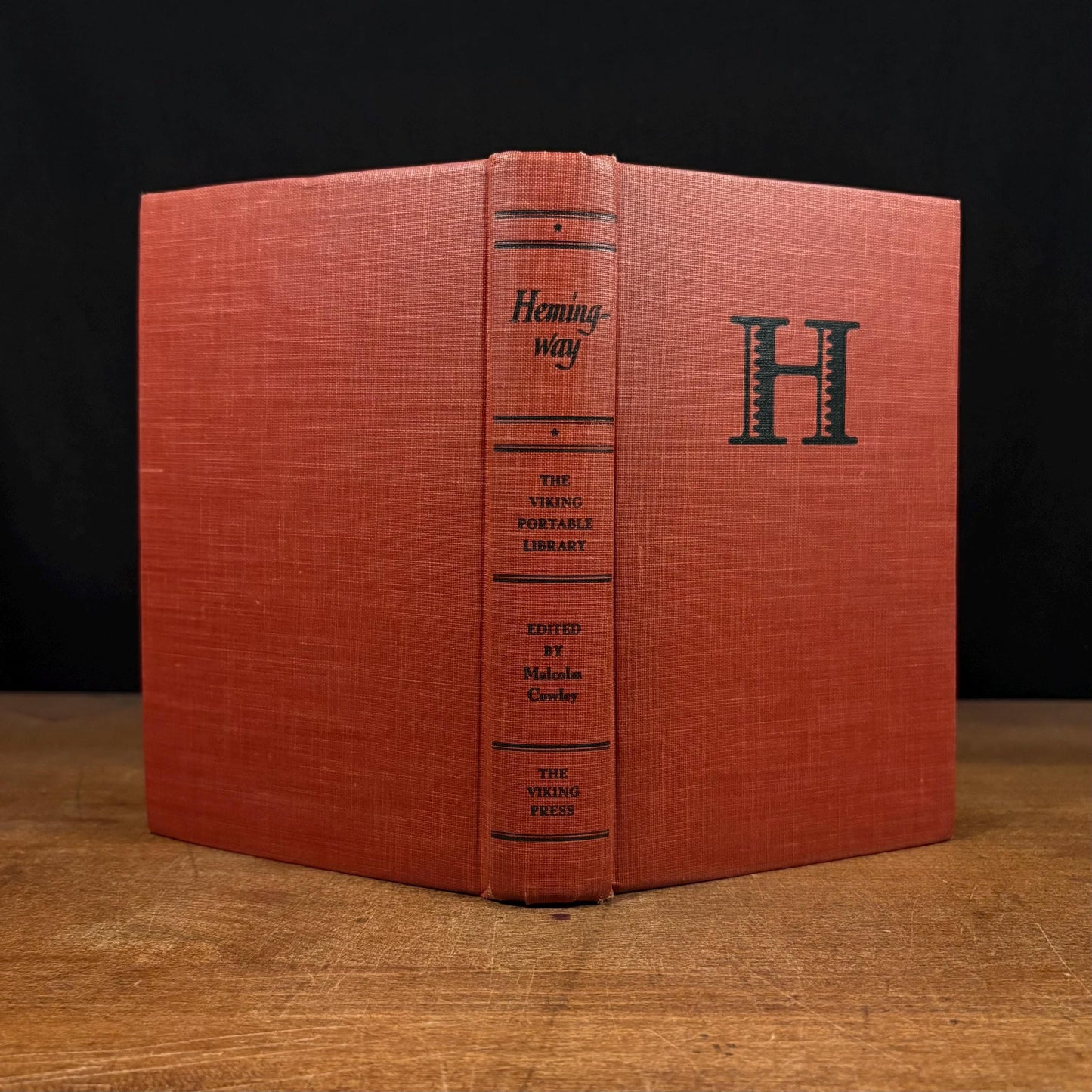 First Printing - The Viking Portable Library Hemingway / Malcolm Cowley (1944) Vintage Hardcover Book