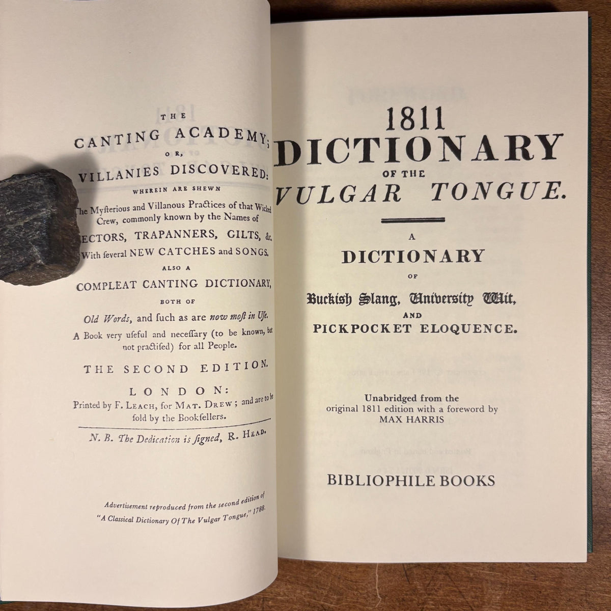 1811 Dictionary of the Vulgar Tongue (1984) Vintage Hardcover Book