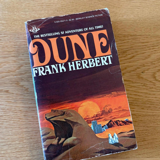 Dune / Frank Herbert (1982) Vintage Paperback Book
