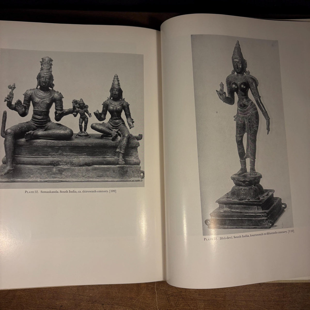 Indian Sculpture in the Philadelphia Museum of Art / Stella Kramrisch (1960) Vintage Hardcover Book