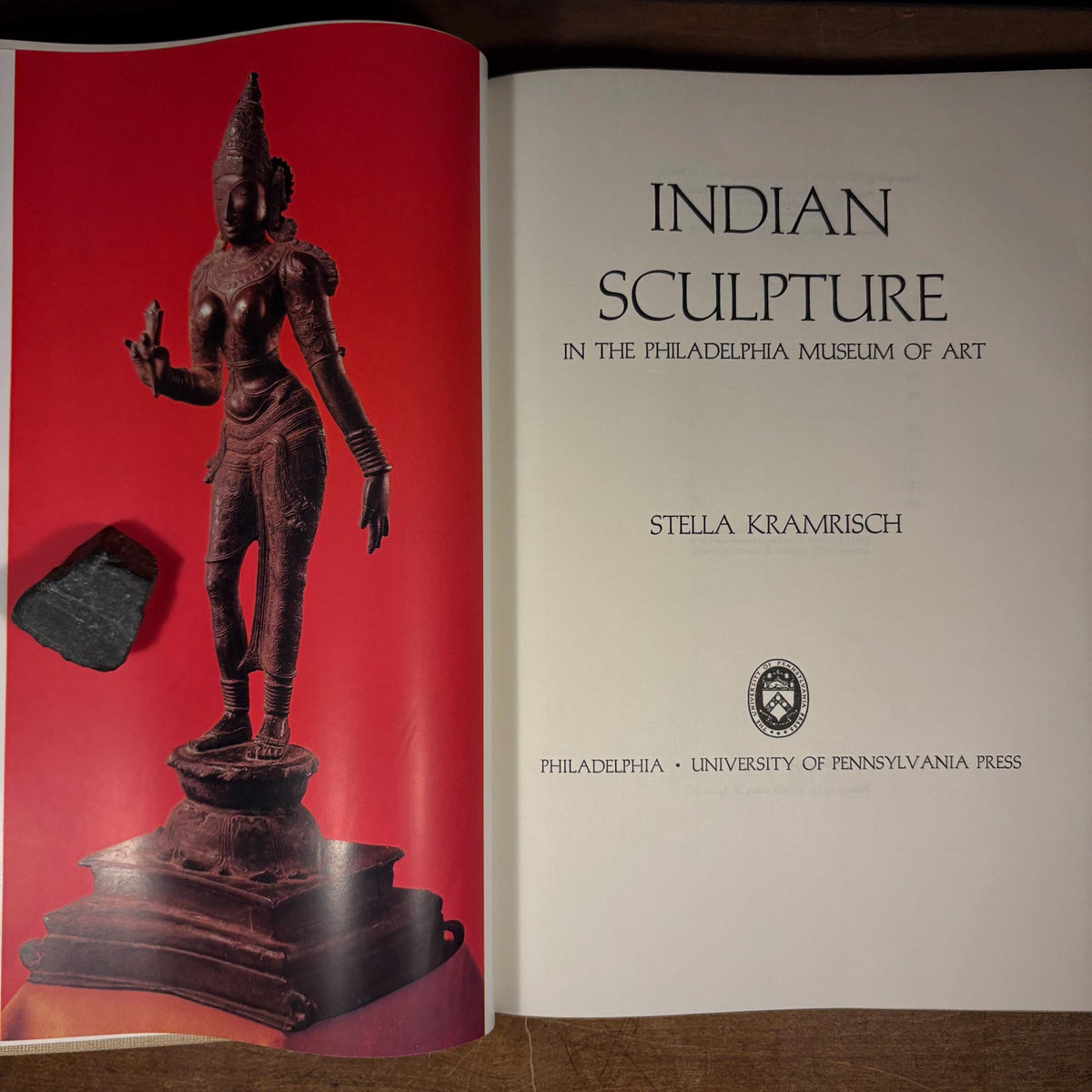 Indian Sculpture in the Philadelphia Museum of Art / Stella Kramrisch (1960) Vintage Hardcover Book