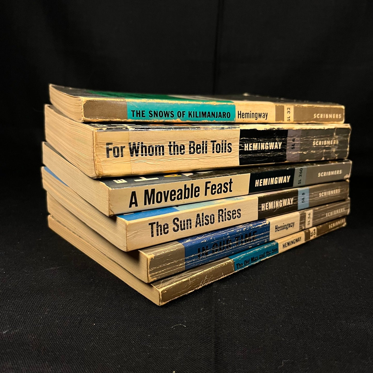 Vintage Ernest Hemingway Paperback Collection (1966-1972): For Whom the Bells Tolls, The Old Man and the Sea and others