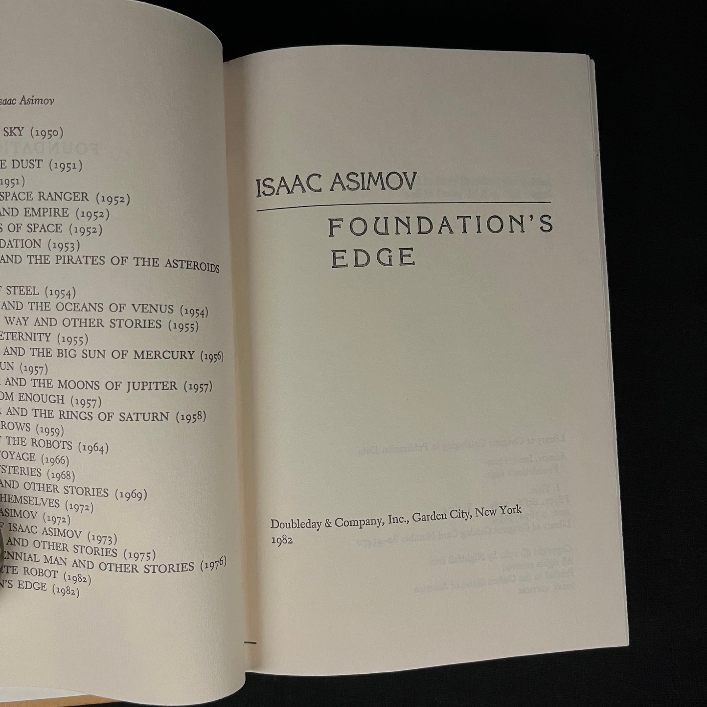 First Edition - Foundation’s Edge: The Fourth Novel in the Foundation Series by Isaac Asimov (1982) Vintage Hardcover Book