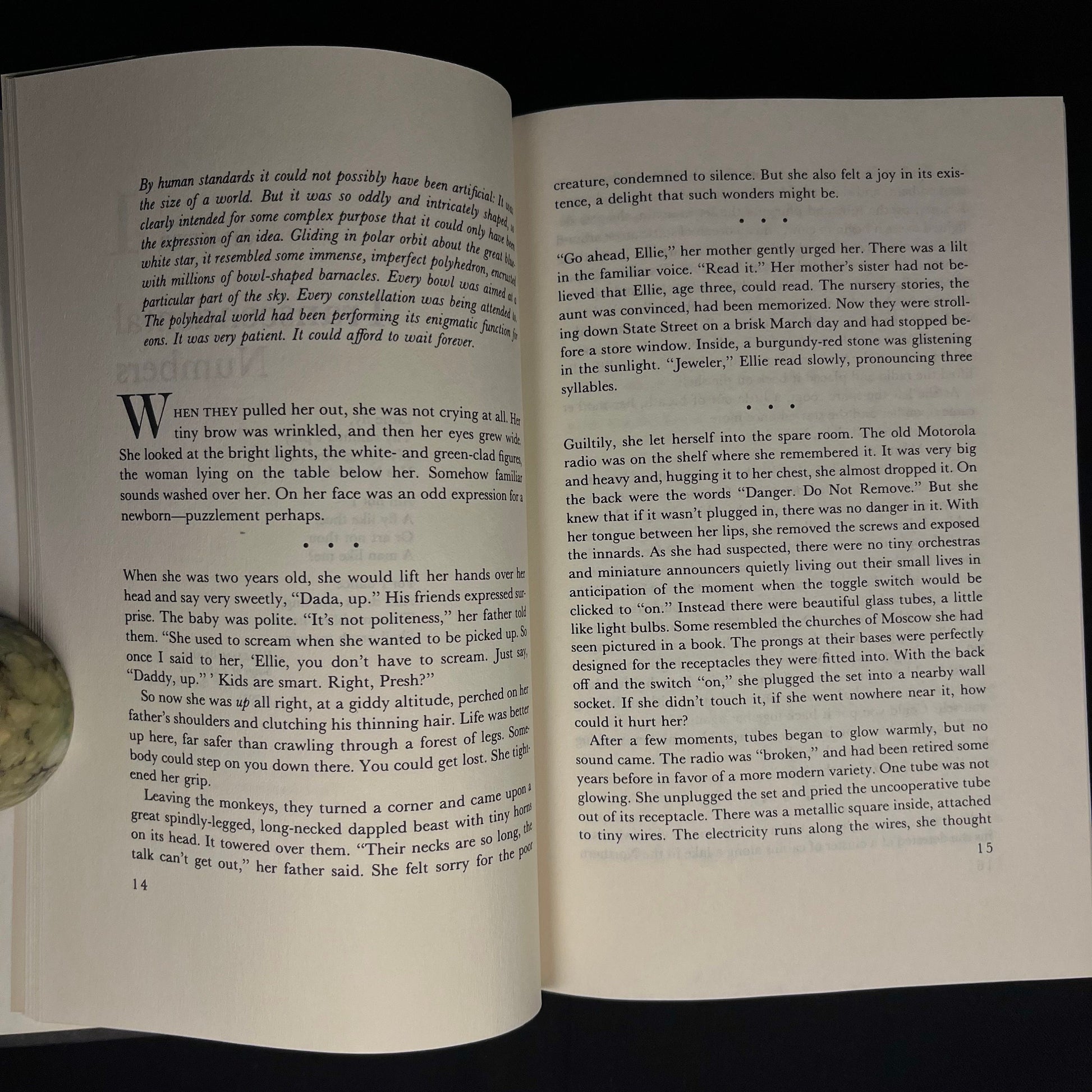 Contact: A Novel by Carl Sagan (1985) Vintage Hardcover Book