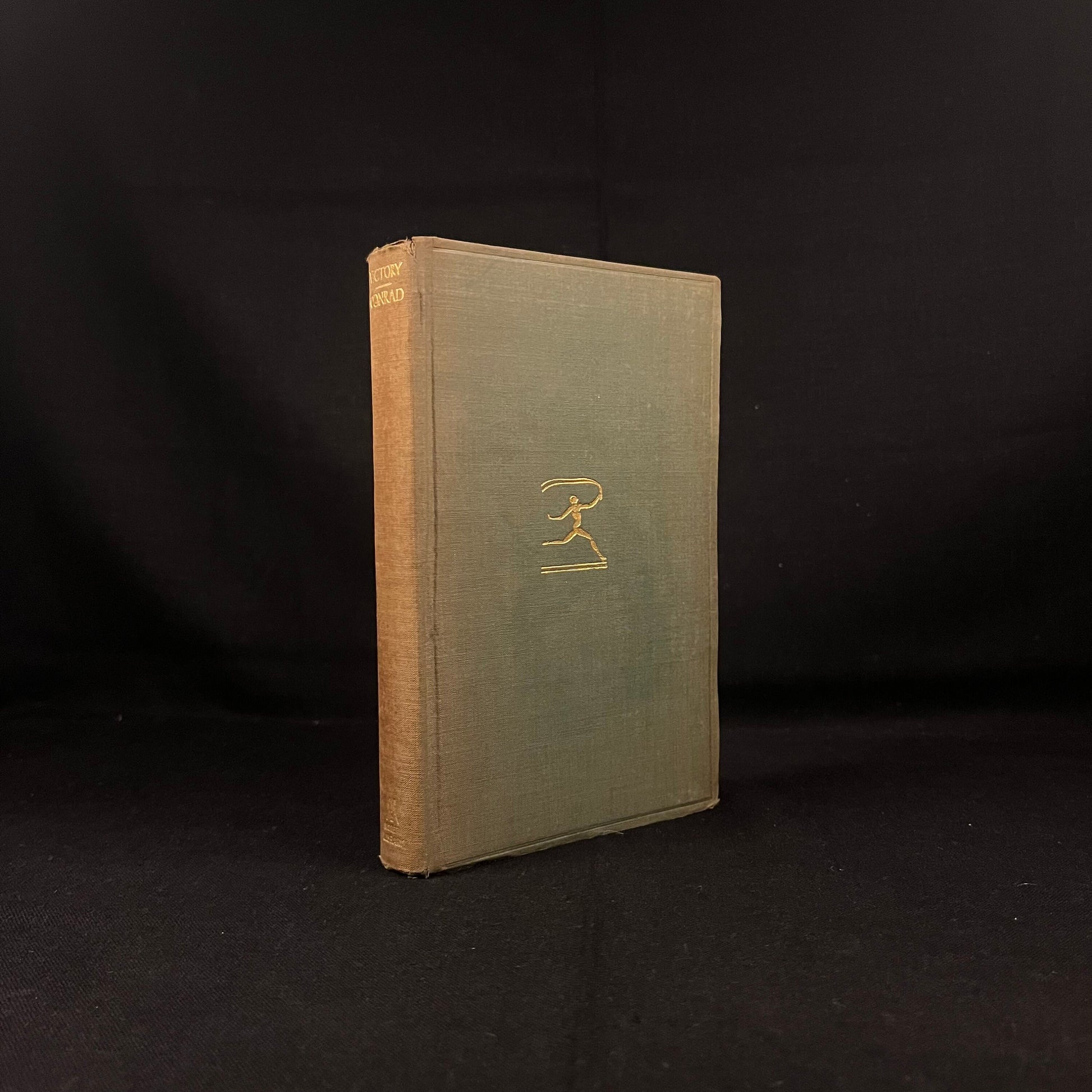 Modern Library First Edition - Victory by Joseph Conrad (1932) Vintage Softcover Book