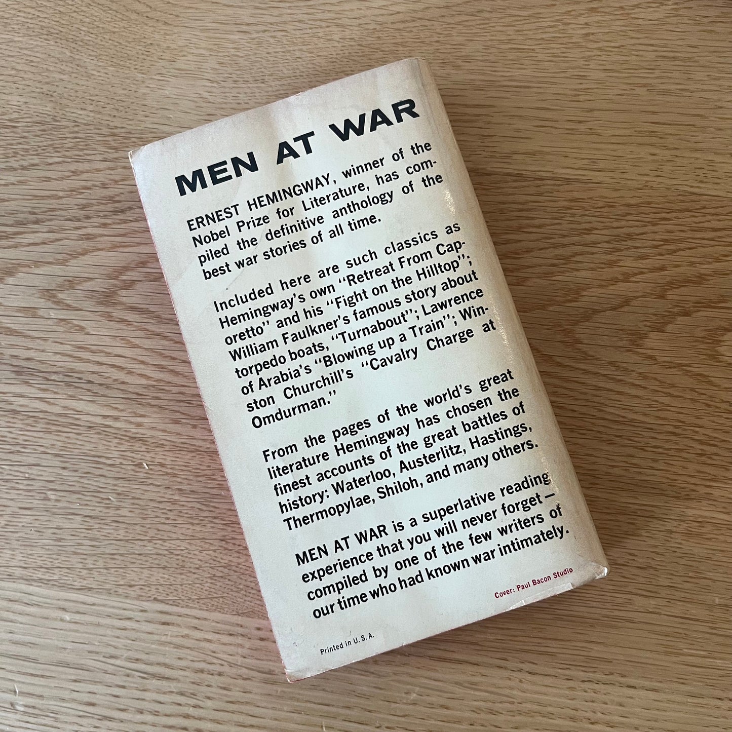 Men at War by Ernest Hemingway (1963) Vintage Mass Market Paperback Book