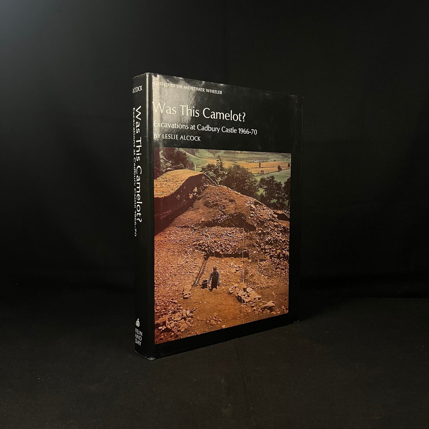 Was This Camelot? Excavations at Cadbury Castle, 1966-70 by Leslie Alcock (1972) Vintage Hardcover Book