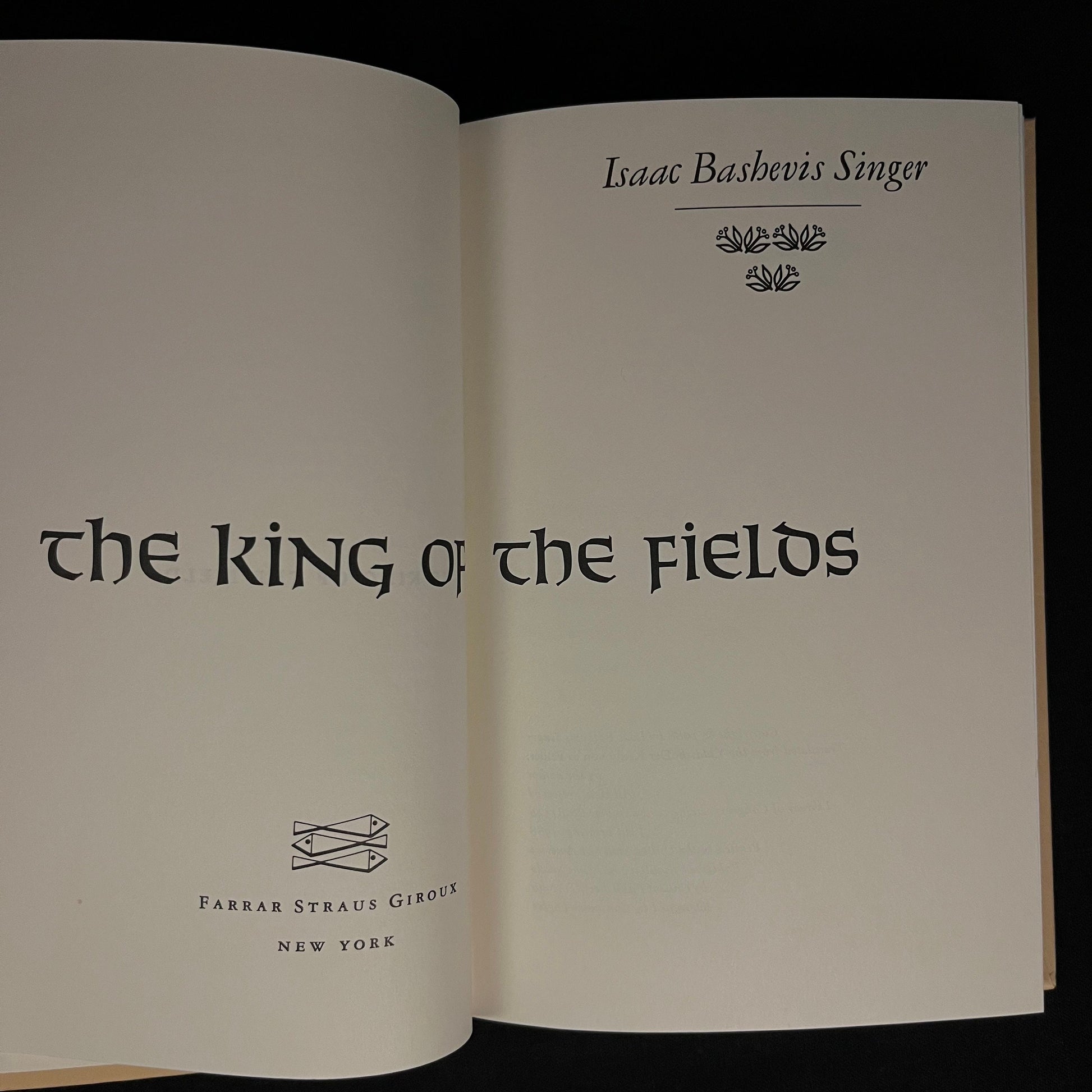 First Printing - The King of the Fields by Isaac Bashevis Singer (1988) Vintage Hardcover Book