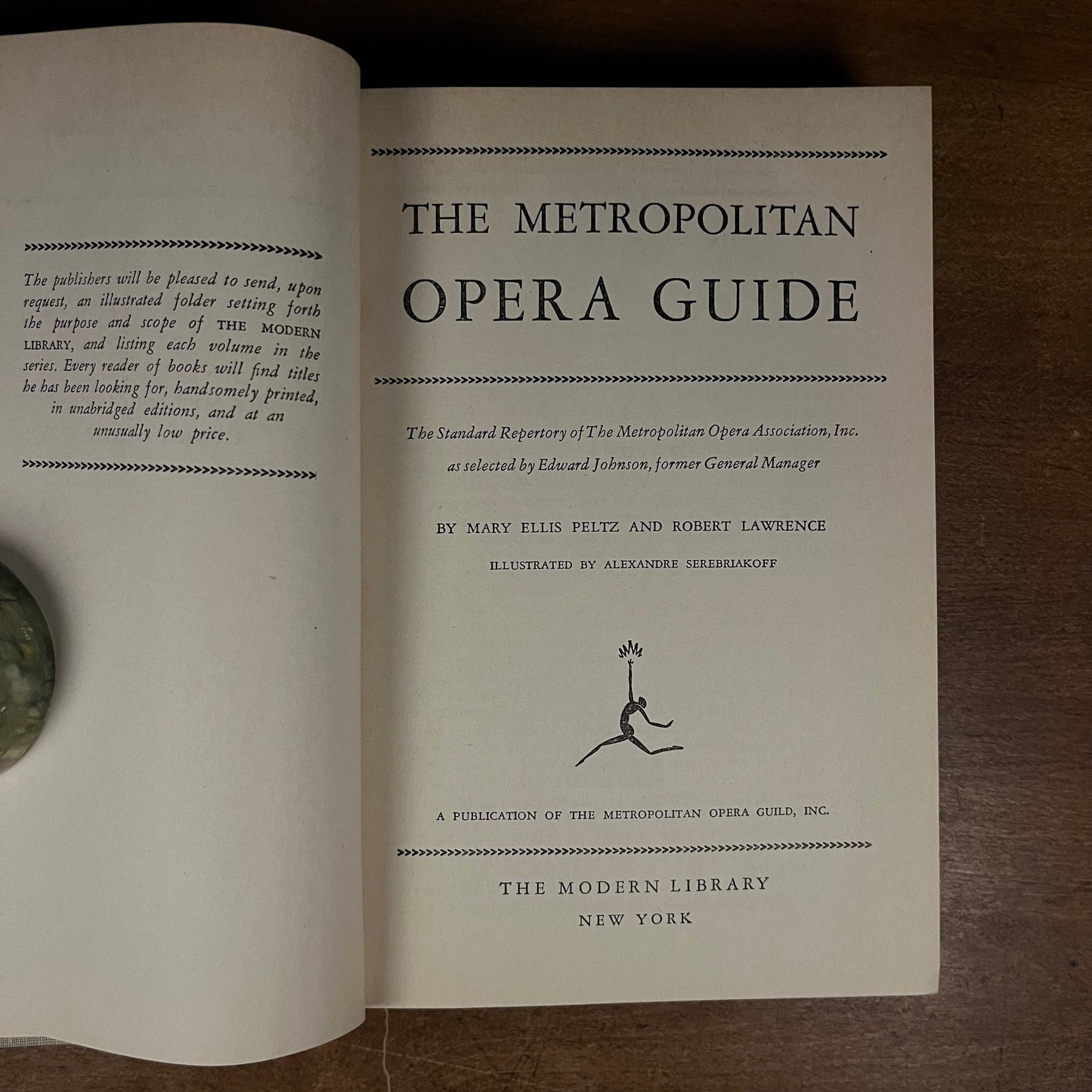 Modern Library - The Metropolitan Opera Guide (1939) Vintage Hardcover Book