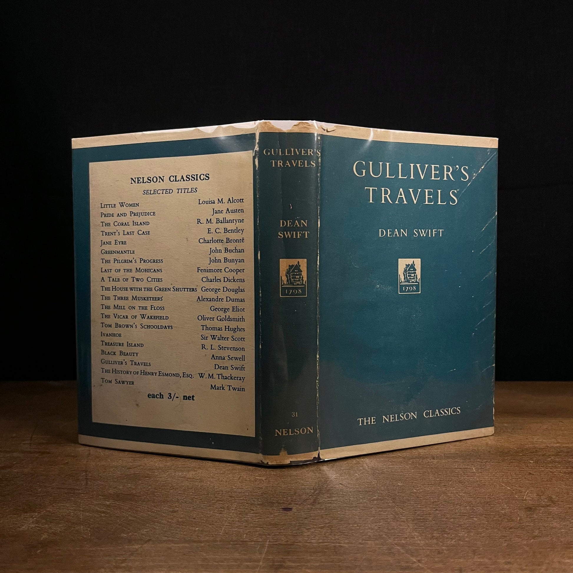 Gulliver’s Travels by Jonathan Swift (1946) Vintage Hardcover Book