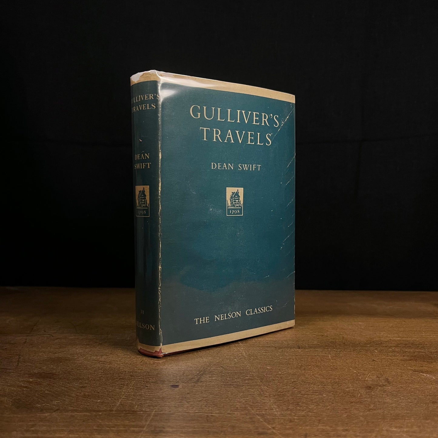 Gulliver’s Travels by Jonathan Swift (1946) Vintage Hardcover Book