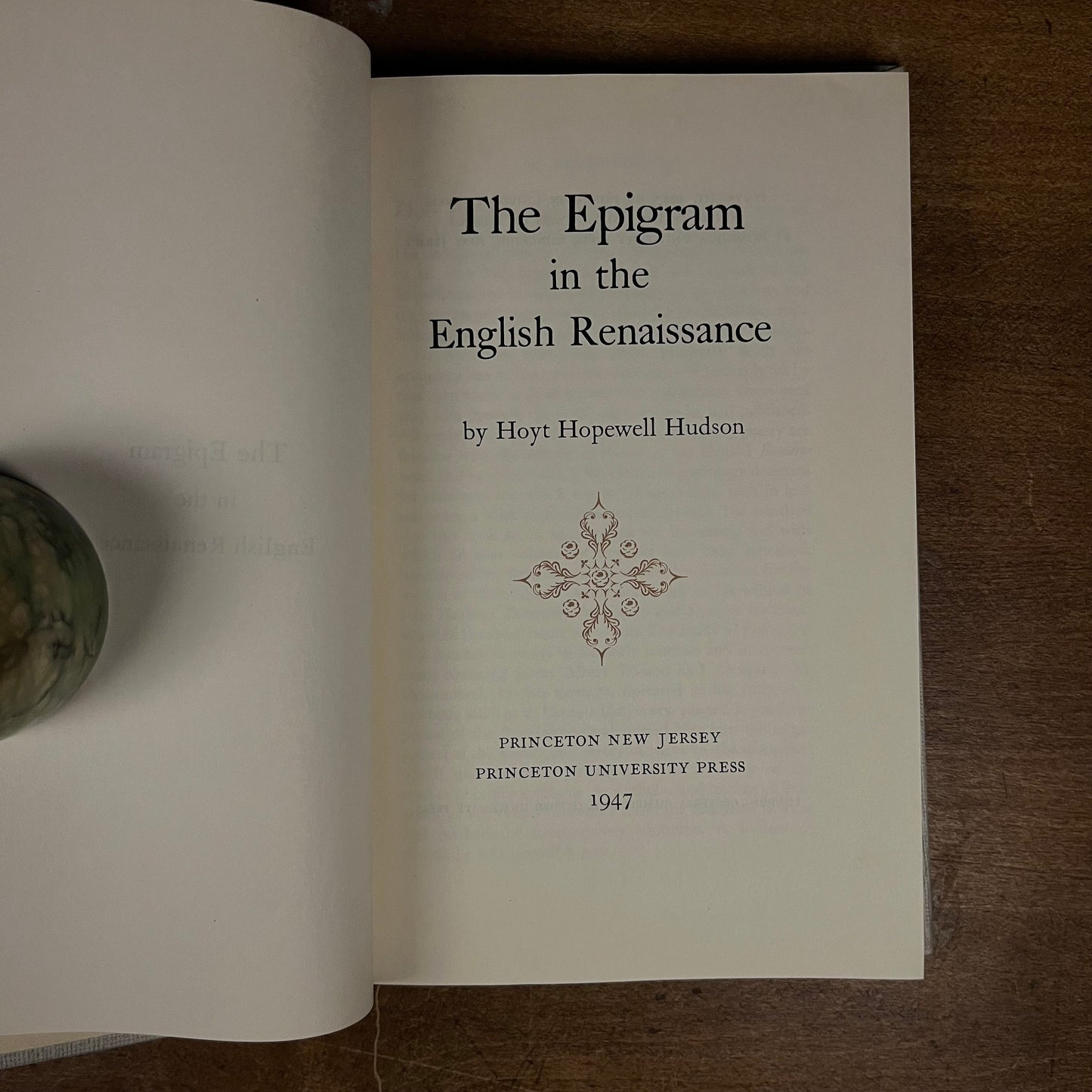 First Printing - The Epigram in the English Renaissance by Hoyt Hopewell Hudson (1947) Vintage Hardcover Book