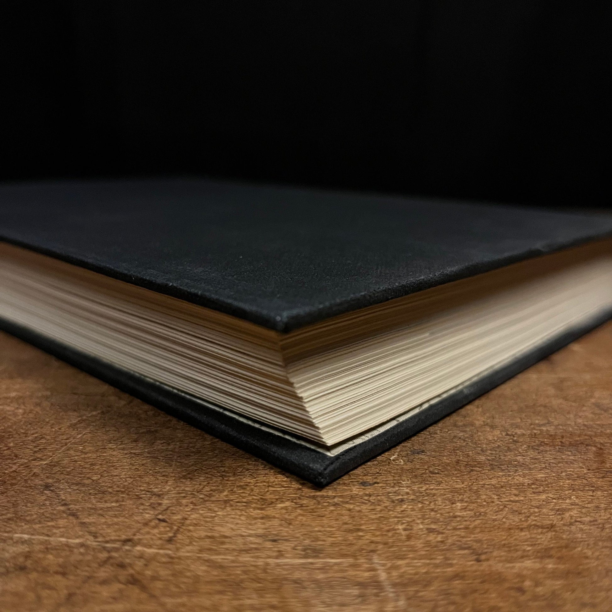 Third Printing - Week-End Pilot by Frank Kingston Smith (1957) Vintage Hardcover Book